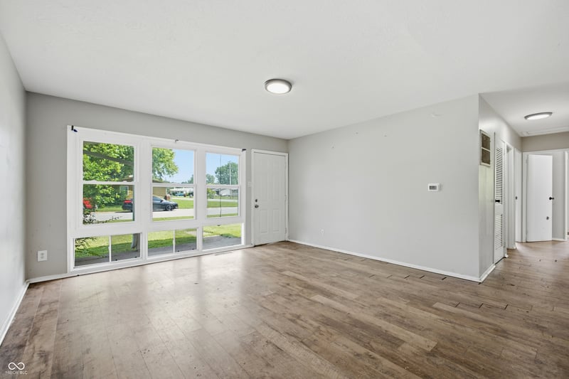4823 Thrush Drive, Indianapolis, IN 46224 property photo 3