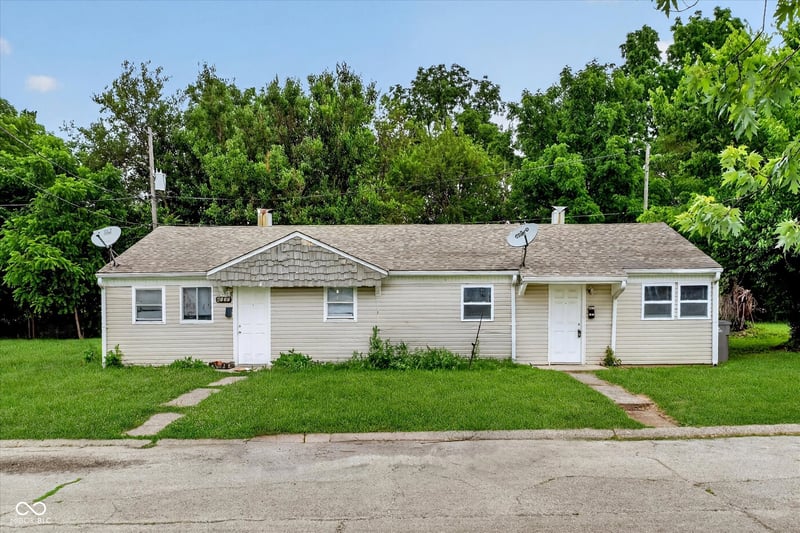 4922 Farrington Avenue, Indianapolis, IN 46201 property photo 2