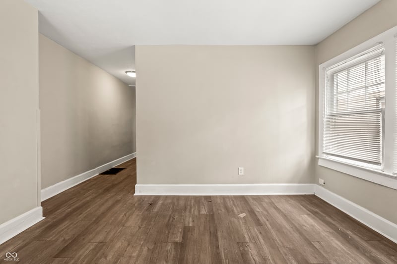 4926 E New York Street, Indianapolis, IN 46201 property photo 3