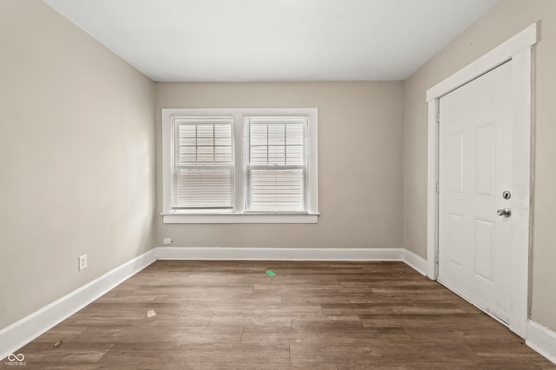 4926 E New York Street, Indianapolis, IN 46201 property photo 4