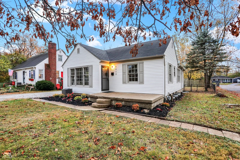 5310 E Ohmer Avenue, Indianapolis, IN 46219 property photo 1
