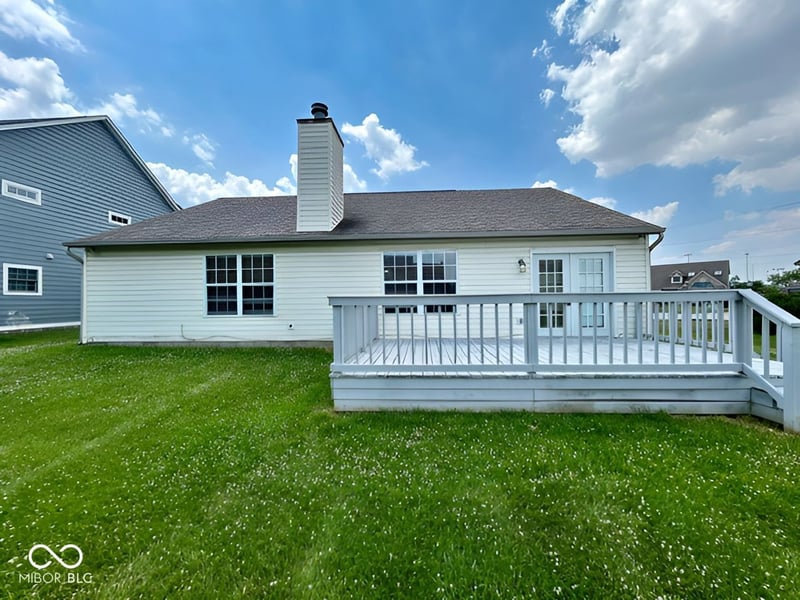 5523 Foxtail Court, Indianapolis, IN 46221 property photo 2