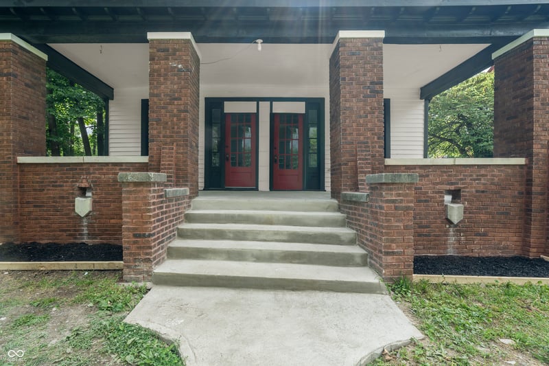 59 N Audubon Road, Indianapolis, IN 46219 property photo 3