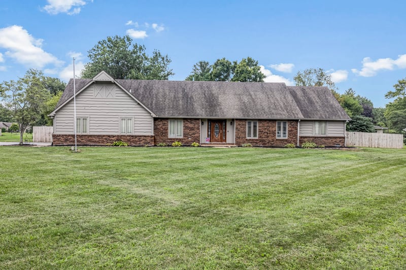 7067 E County Road 200 North, Avon, IN 46123 property photo 1