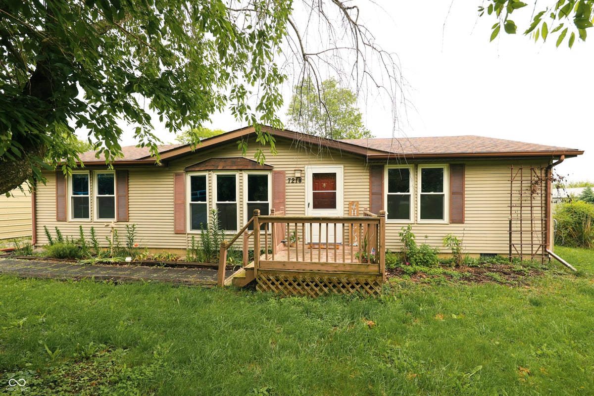 7214 W Reformatory Road in Fortville