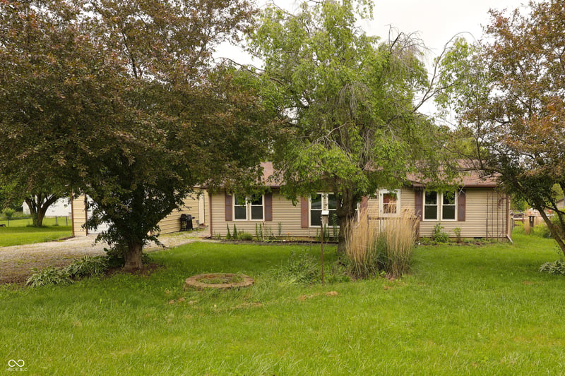 7214 W Reformatory Road, Fortville, IN 46040 property photo 3