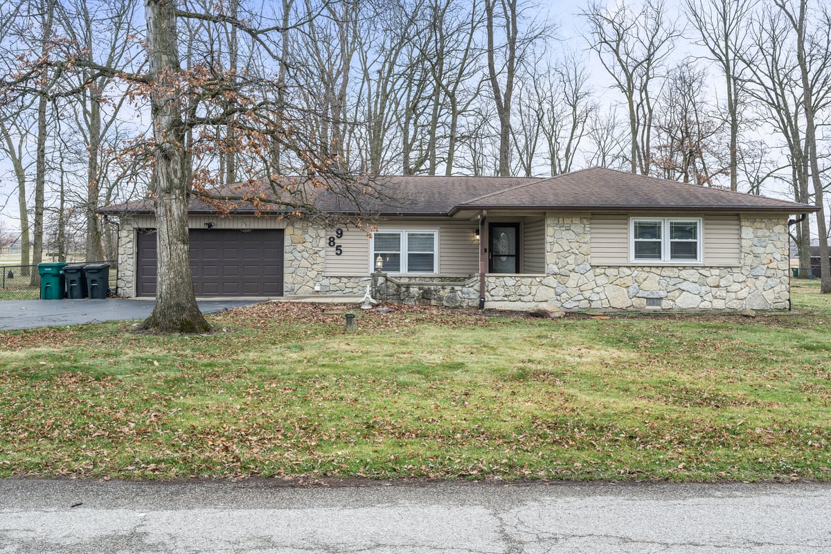 7985 Walnut Drive in Avon