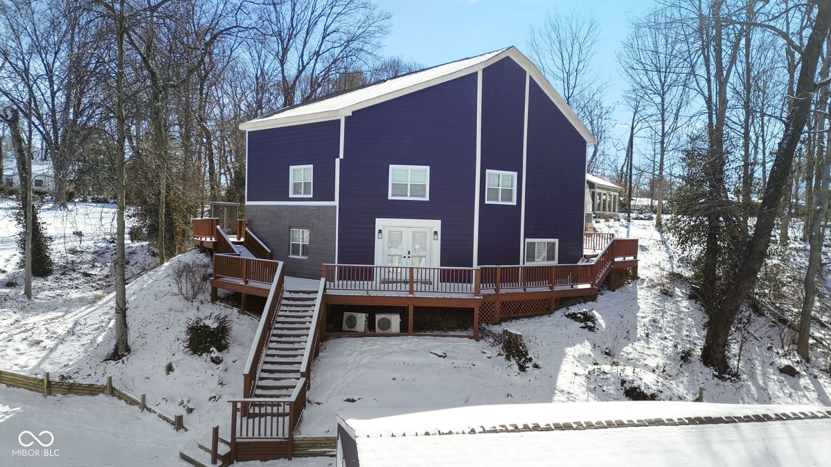 815 Woodhill Drive in Indianapolis