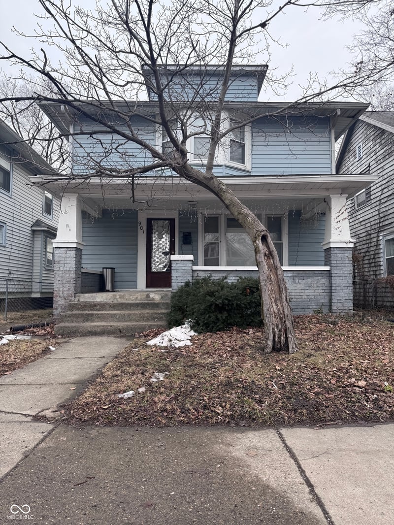 901 N Parker Avenue property photo 1