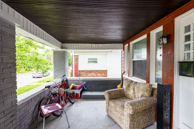 914 N Oxford Street, Indianapolis, IN 46201 property photo 3