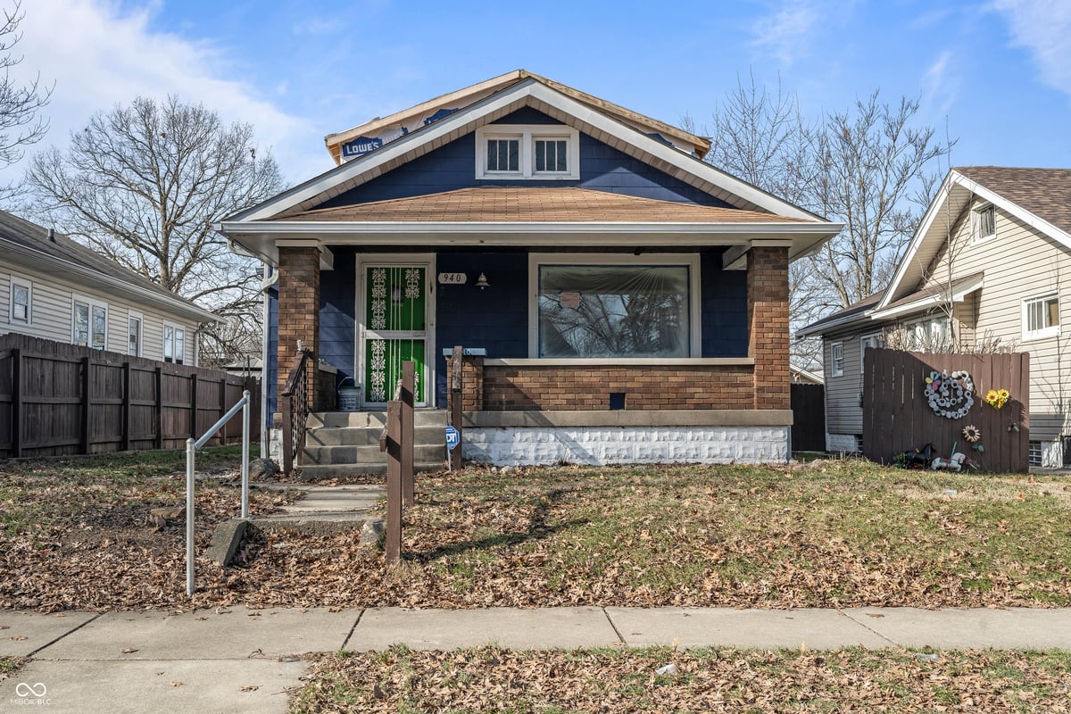 940 N Chester Avenue in Indianapolis