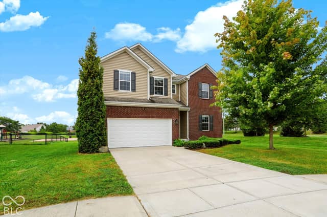 7803 Housefinch Lane, Indianapolis, IN 46239, photo 2 of 81