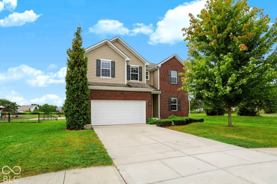 7803 Housefinch Lane, Indianapolis, IN 46239, photo 1 of 81