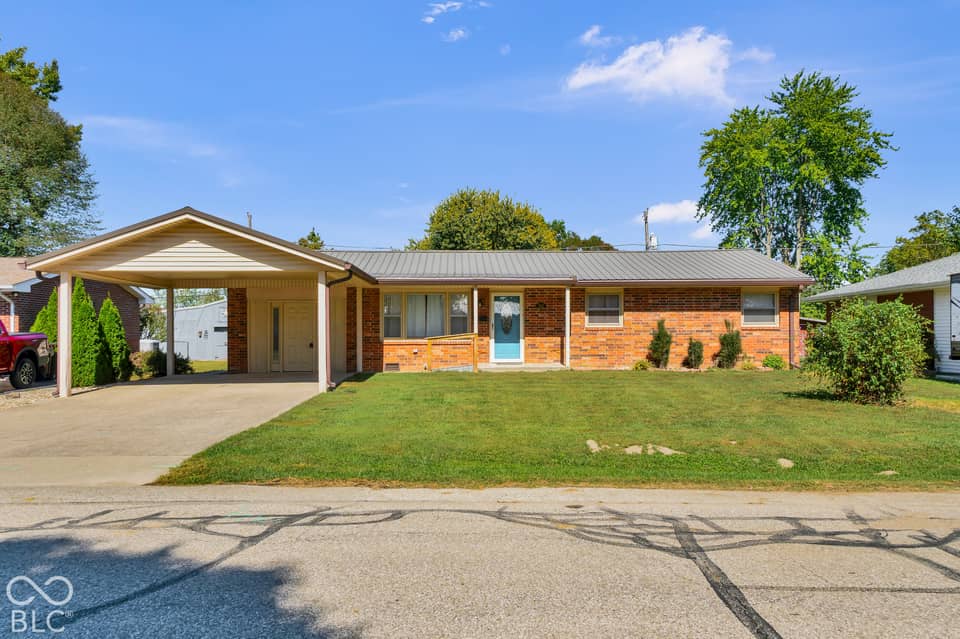 300 Shull Drive, North Vernon, IN 47265, photo 1 of 31