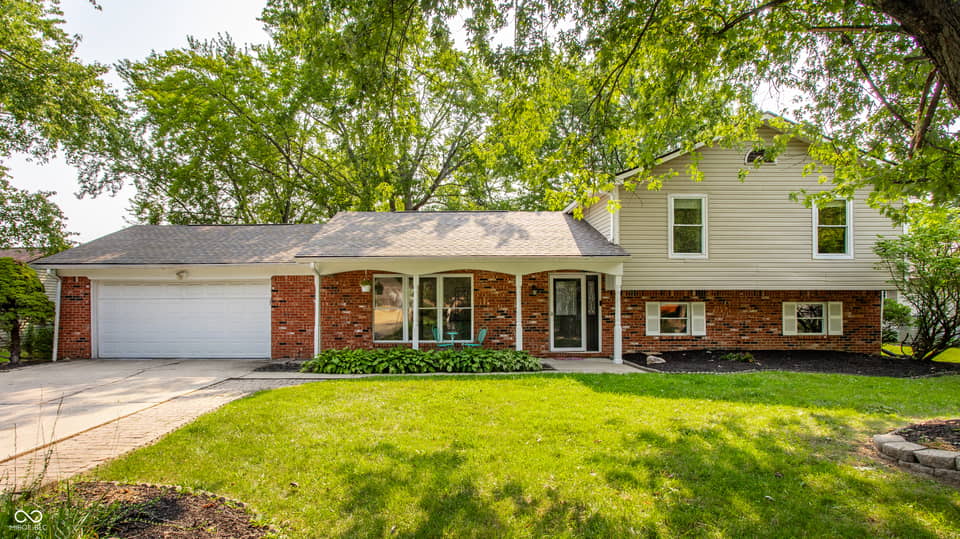 8815 Deer Run Drive, Indianapolis