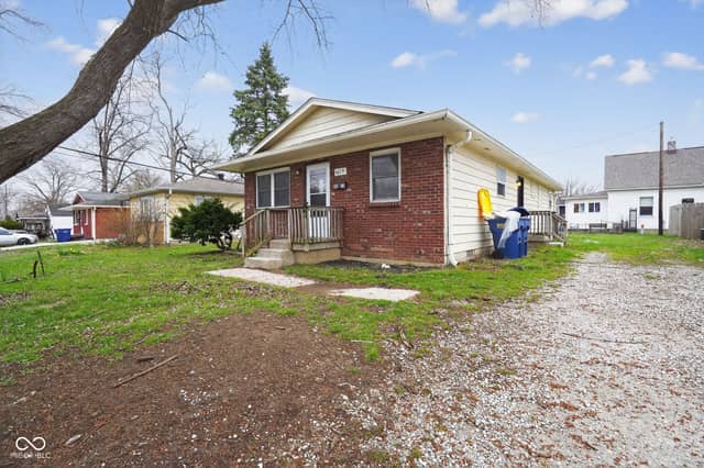 4619 N Richardt Avenue, Indianapolis, IN 46226, photo 3 of 27