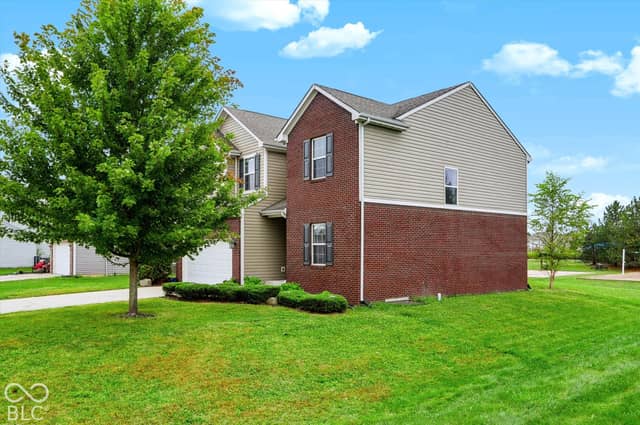 7803 Housefinch Lane, Indianapolis, IN 46239, photo 4 of 81