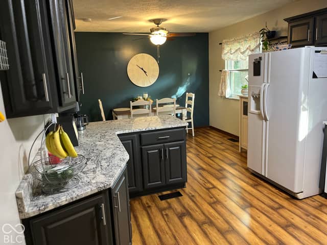5807 Furnas Road, Indianapolis, IN 46221, photo 4 of 16