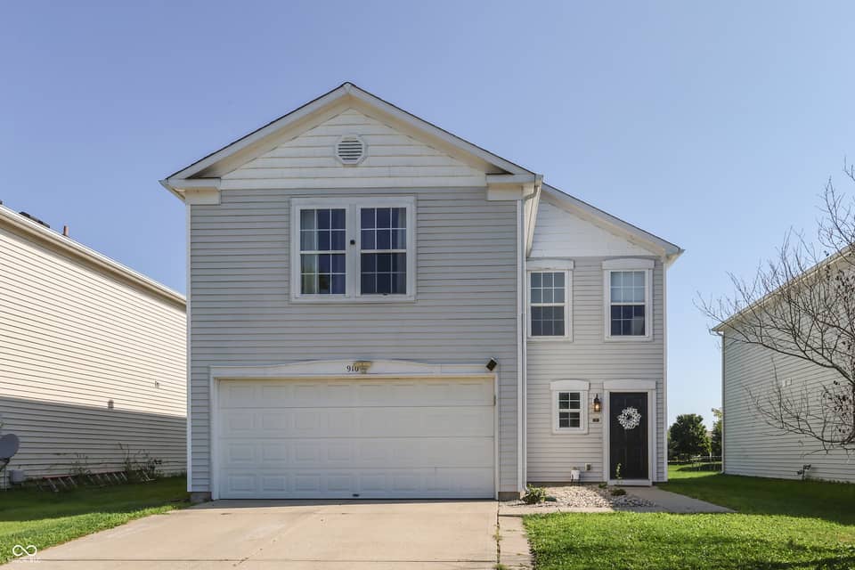 910 Highpointe Boulevard, Shelbyville