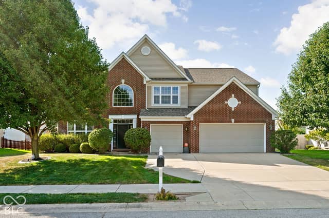1423 Hession Drive, Brownsburg, IN 46112, photo 3 of 53