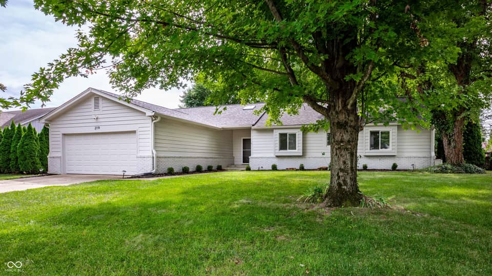 219 Andover Lane, Noblesville