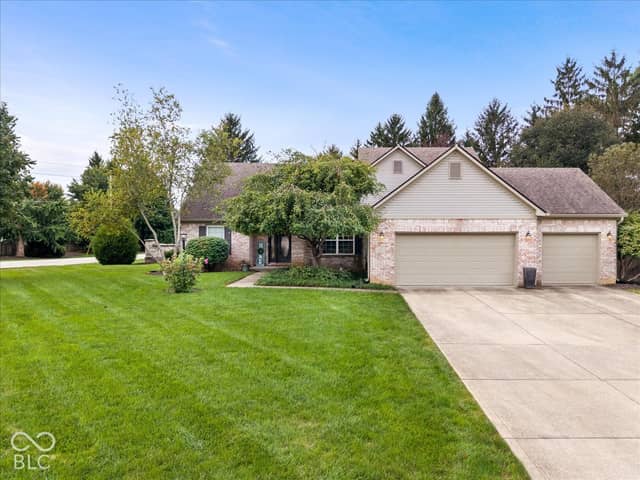 3015 Kindiwa Court, Carmel, IN 46033, photo 3 of 48