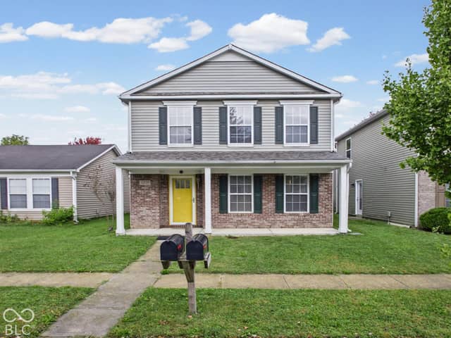 12154 Lindley Drive, Noblesville, IN 46060, photo 2 of 37