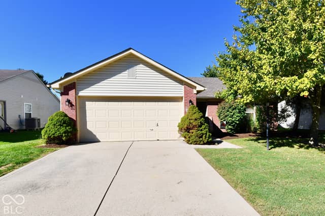18857 Prairie Crossing, Noblesville, IN 46062, photo 4 of 49