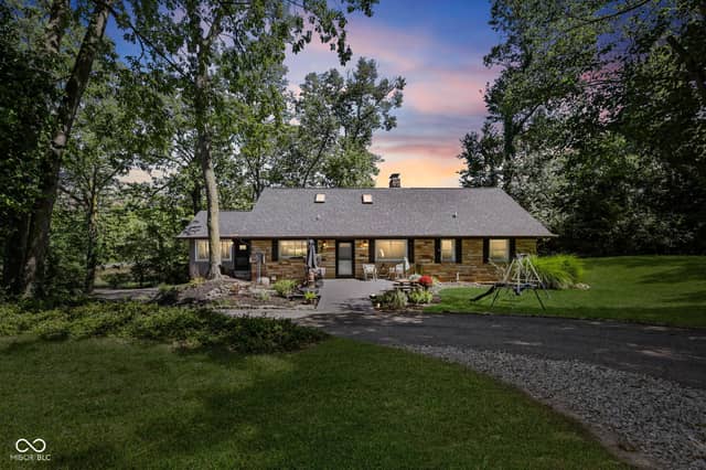 1265 N Morgantown Road, Greenwood, IN 46142, photo 4 of 68