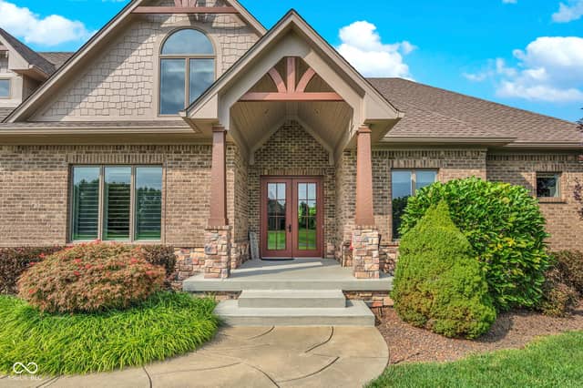 4202 Whitetail Woods Drive, Bargersville, IN 46106, photo 5 of 114
