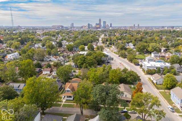 246 N Tacoma Avenue, Indianapolis, IN 46201, photo 5 of 35