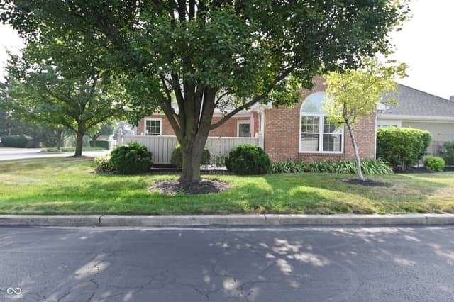 7311 Chapel Villas Drive #UNIT B, Indianapolis, IN 46214, photo 3 of 24