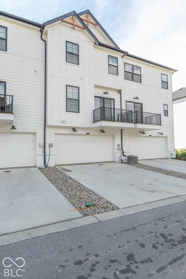 7098 Nine Penny Drive, Brownsburg, IN 46112, photo 4 of 31