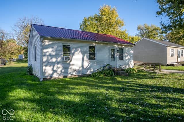 807 N Madison Street, Greencastle, IN 46135, photo 3 of 29