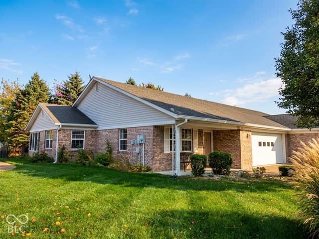 8147 Bentley Farms Place, Indianapolis, IN 46259, photo 3 of 22