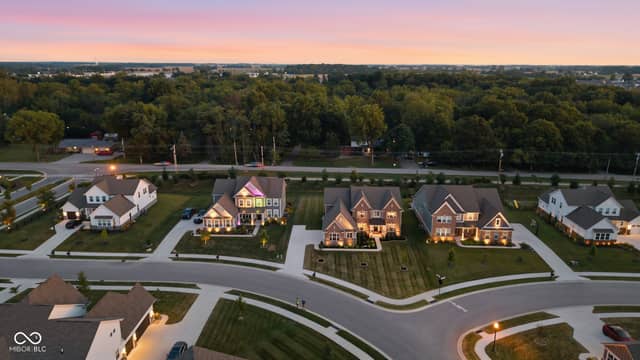 10244 Edgerton Lane, Fishers, IN 46040, photo 4 of 42