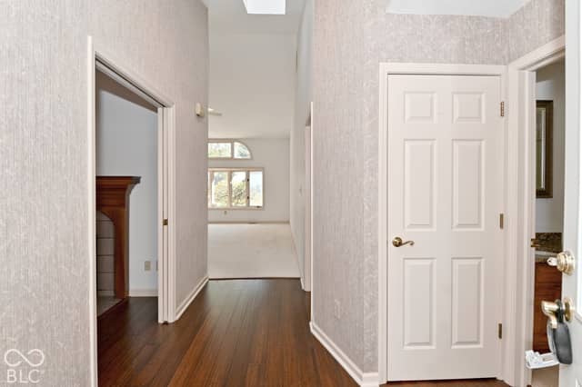 7461 Longleat Road, Indianapolis, IN 46240, photo 3 of 52