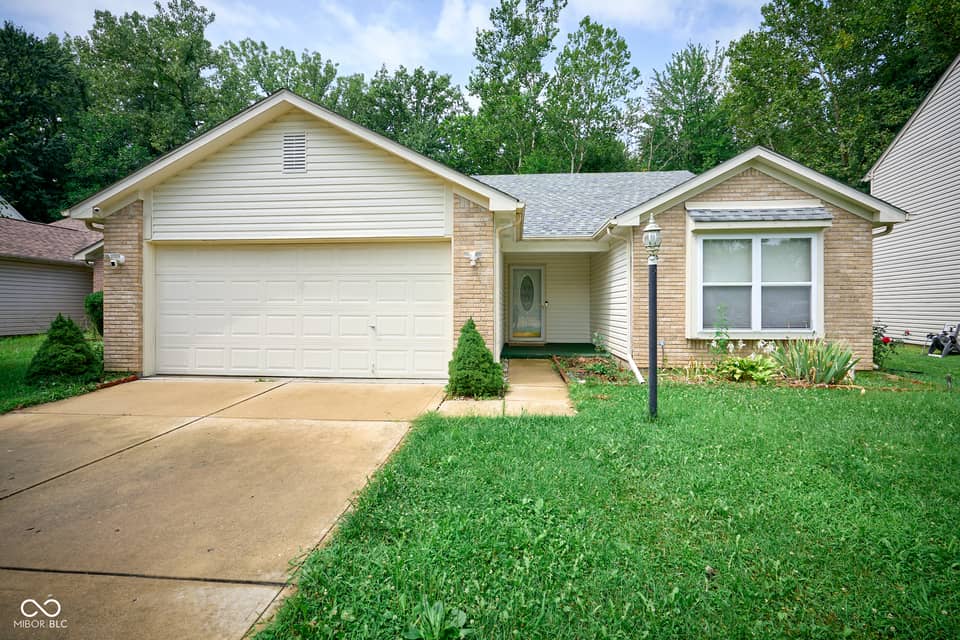 8312 Lake Tree Lane, Indianapolis