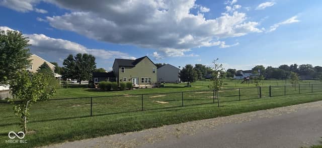 5026 Clay Creek Lane, Plainfield, IN 46168, photo 4 of 43