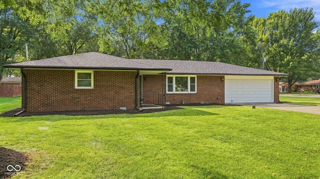 2407 Rita Court, Anderson, IN 46012, photo 2 of 38