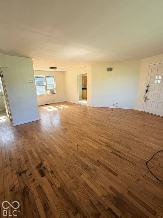 2733 W 38th Street W, Anderson, IN 46011, photo 3 of 9