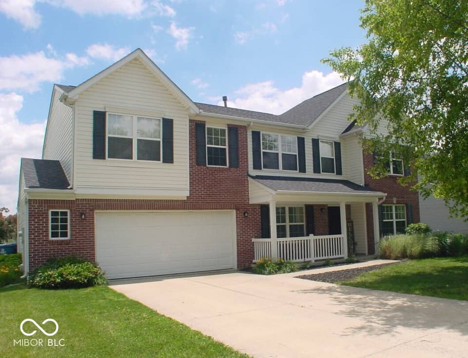 2451 S Woodgrove Way, New Palestine