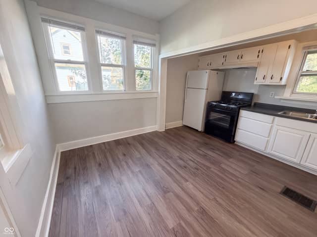 314 Bernard Avenue, Indianapolis, IN 46208, photo 3 of 21