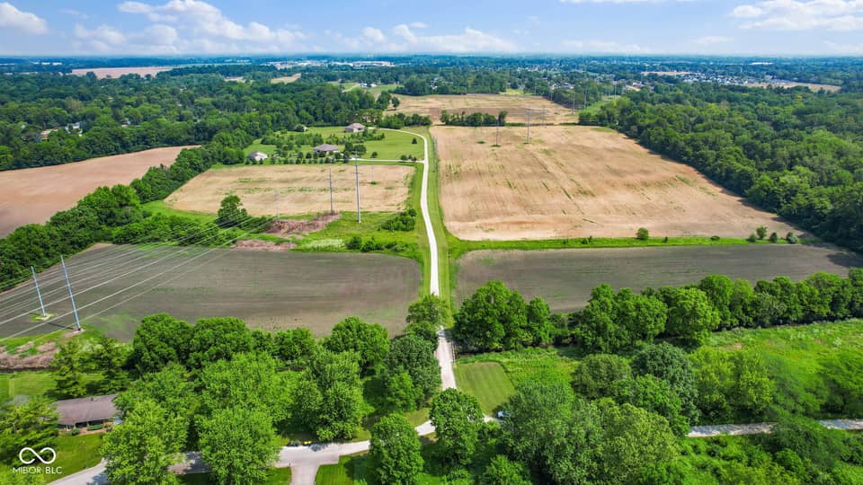 6000 W Hellis Drive, Muncie