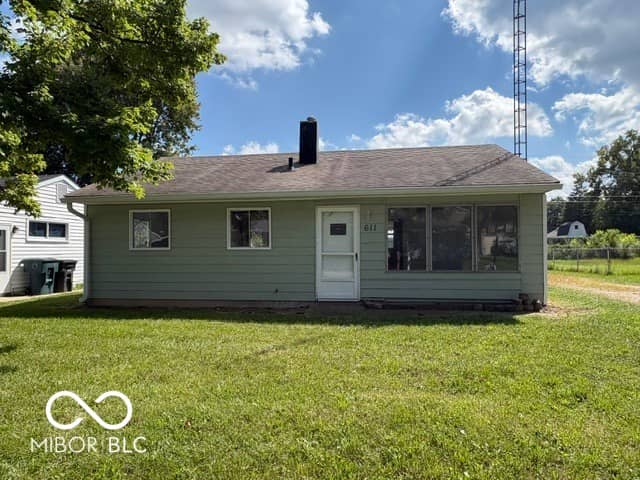 611 E Linda Layne, Muncie, IN 47303, photo 3 of 23