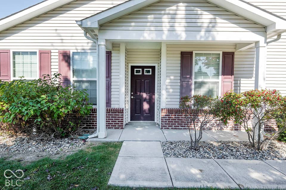 9599 Prairie Smoke Drive, Noblesville, IN 46060, photo 1 of 27