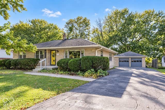 100 Delbrick Lane, Indianapolis, IN 46229, photo 4 of 32