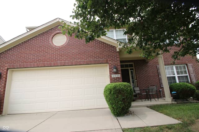 12536 Schoolhouse Road, Fishers, IN 46037, photo 4 of 55
