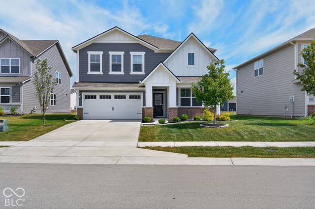 15730 Cobbs Creek Lane, Noblesville, IN 46060, photo 2 of 40