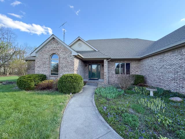 3861 E 300 N, Crawfordsville, IN 47933, photo 3 of 66